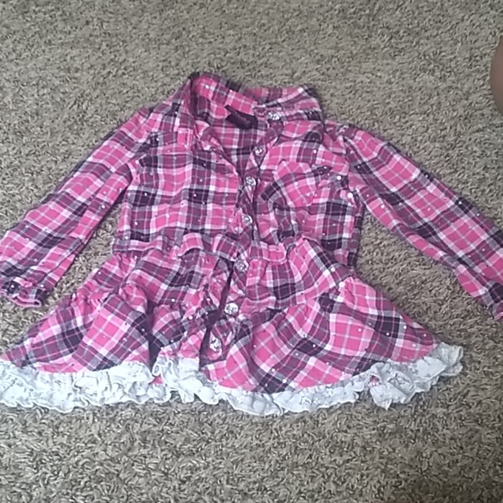 Fancy pink shirt with 3in sleeves